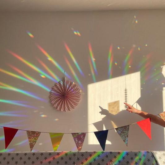 Suncatcher window sticker circle