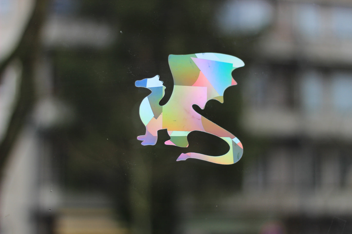 Window sticker dragon with prismatic effect