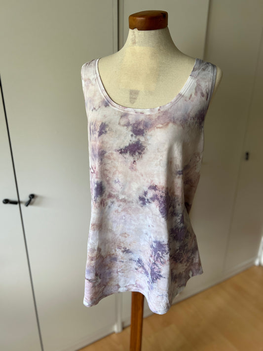 Ice Dye Racerback Tanktop in S/M/L Amethyst