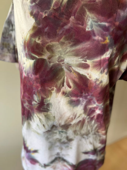 Ice Dye Tshirt in M Marbles