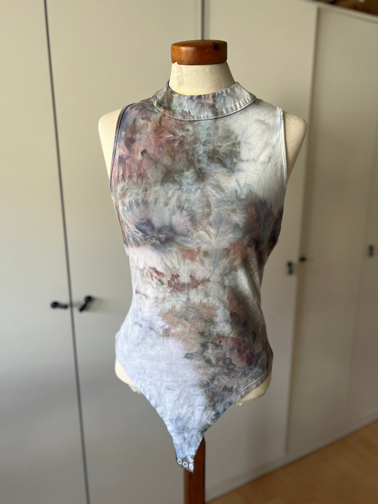 Ice Dye Baumwollbody mit Turtleneck S-L